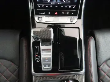 Q7 50 TDI quattro competition
