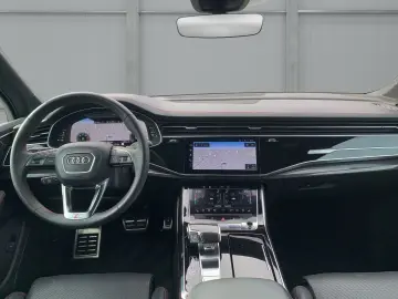 Q7 SUV 50 TDI quattro competition