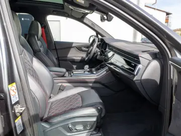 Q7 S line 50 TDI