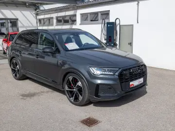 Q7 S line 50 TDI