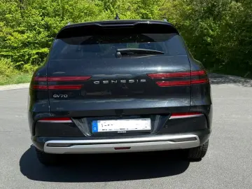 Genesis e GV 70 Sport