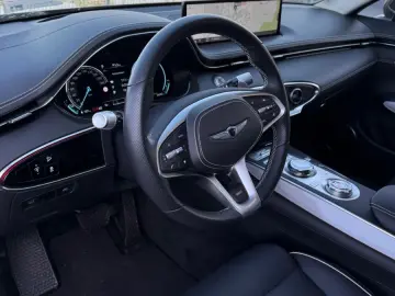 Genesis e GV 70 Sport