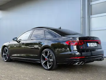 S8 Exclusive PANO B&O+ TV 4x Massage 21 StdHzg.