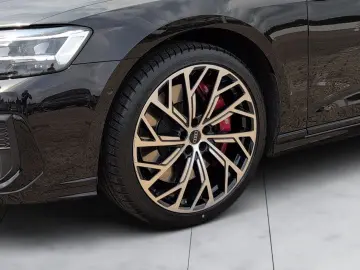 S8 TFSI quattro UPE: 193 K Individual Advanced