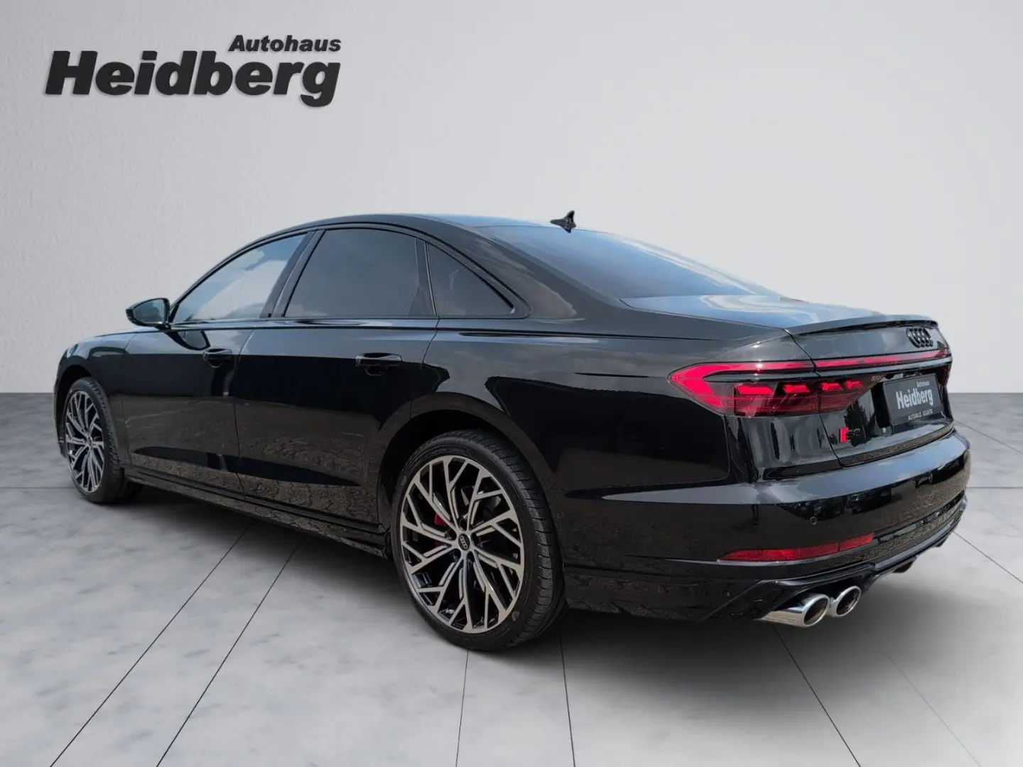 S8 TFSI quattro UPE: 193 K Individual Advanced