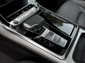 Q8 50 TDI Q S LINE
