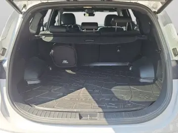 Hyundai  Santa Fe  1.6 T-GDI 4WD Plug-In-Hybrid Signature