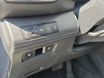 Hyundai  Santa Fe  1.6 T-GDI 4WD Plug-In-Hybrid Signature
