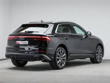 Q8 50 TDI quattro S-LINE