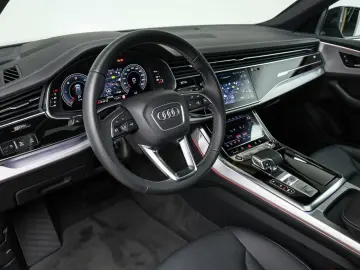 Q8 50 TDI quattro S-LINE