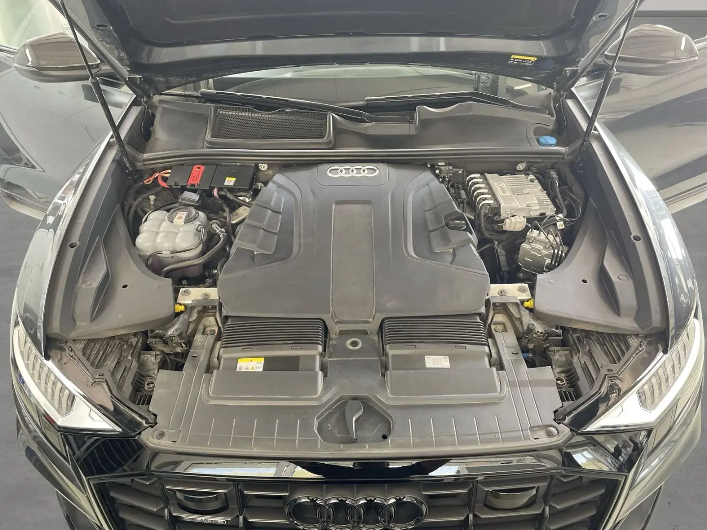 Q8 50 TDI qu Matrix