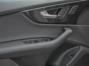 Q8 SUV 50 TDI quattro