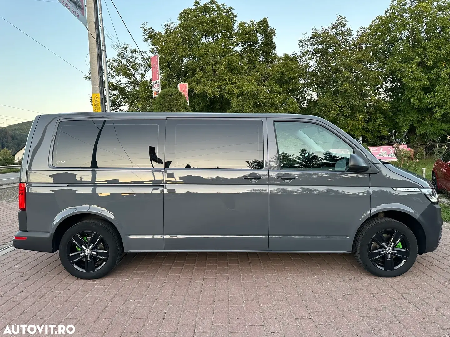 Volkswagen Caravelle