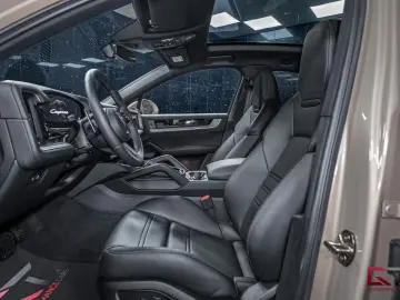 Porsche Cayenne 75 Years