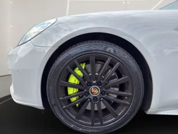 Panamera 4 E-Hybrid Platinum Edition BOSE+MATRIX