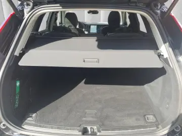 XC 60 B4 Plus Dark 4x4 Aut.   LED   AHK   ACC