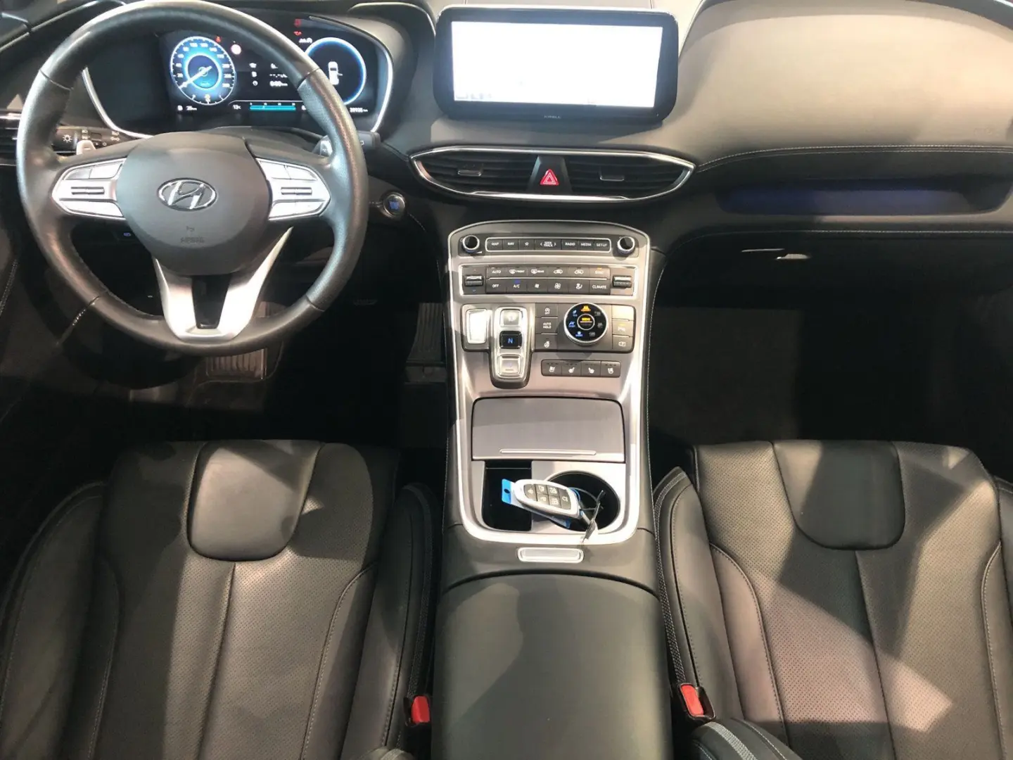 Hyundai  SANTA FE 2.2 CRDi 4WD SIGNATURE