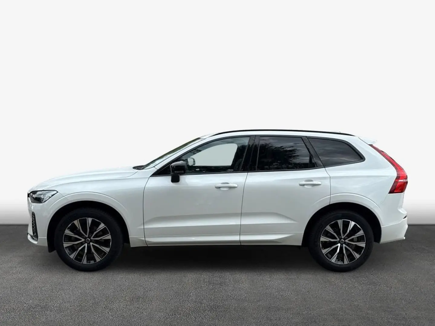 XC60 B5 B AWD Plus Dark