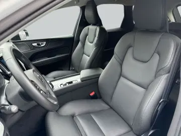 XC60 B5 B AWD Plus Dark