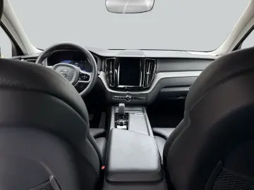 XC60 B5 B AWD Plus Dark