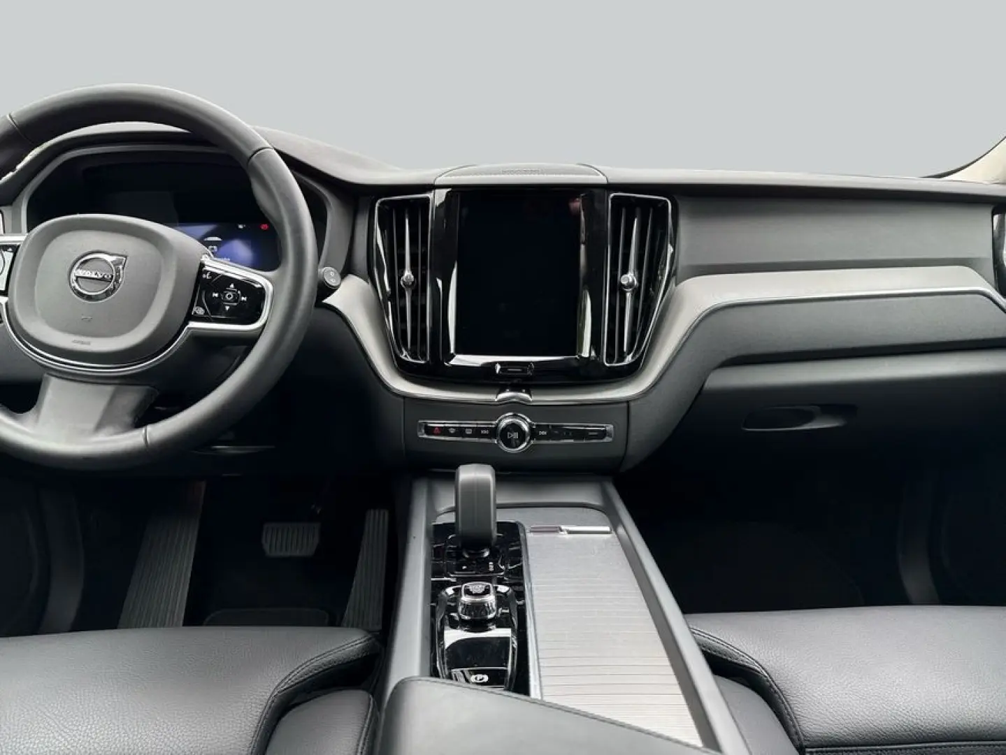 XC60 B5 B AWD Plus Dark
