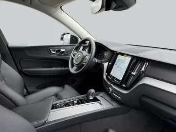 XC60 B5 B AWD Plus Dark
