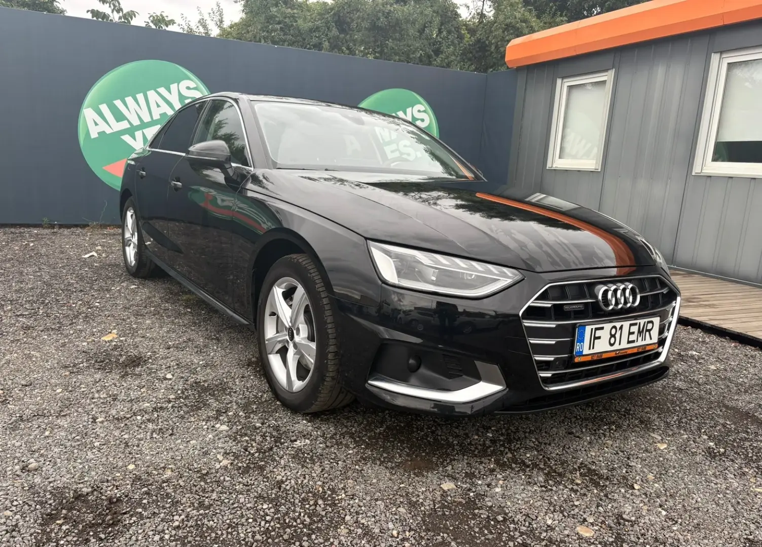Audi A4 ver-40-tfsi-quattro-s-tronic-mhev-advance