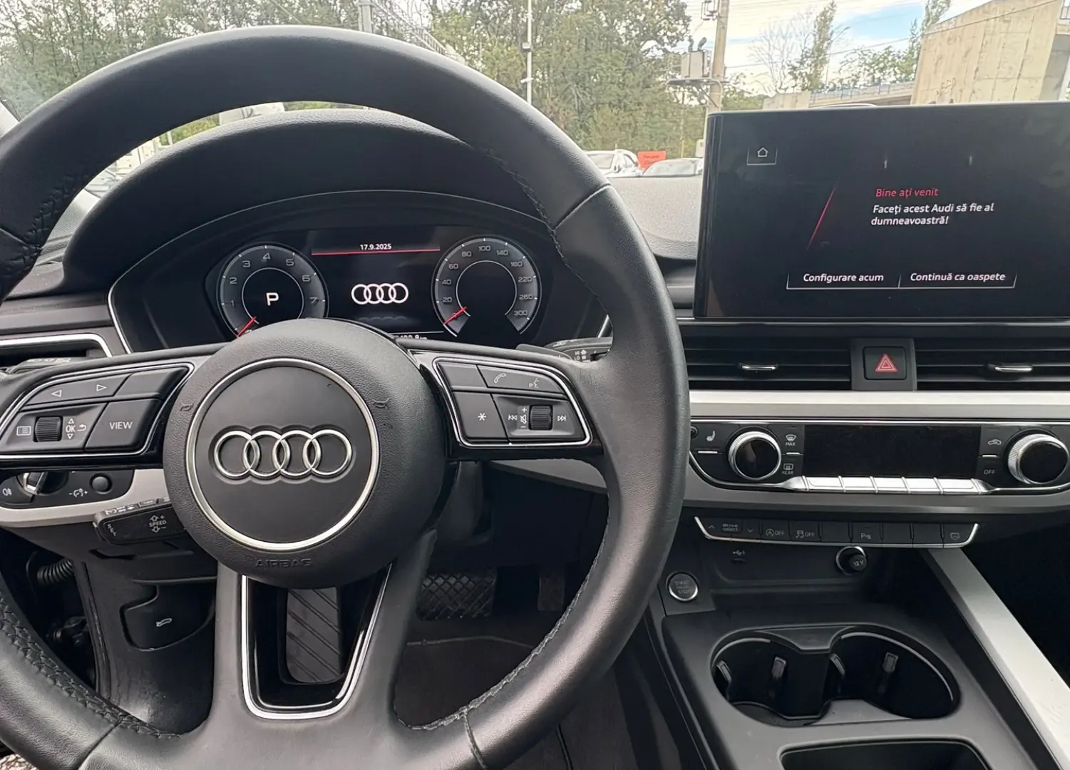 Audi A4 ver-40-tfsi-quattro-s-tronic-mhev-advance