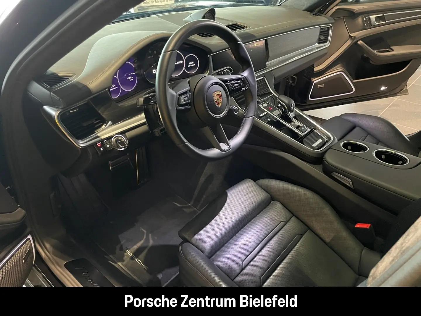 Panamera GTS BOSE Luftfederung Sportabgas LED