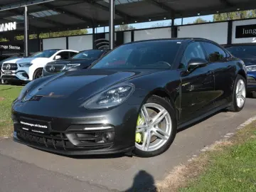 Panamera 4 E-Hybrid Platinum Edition HeadUp Bose