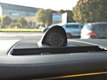 Panamera 4 E-Hybrid Platinum Edition HeadUp Bose