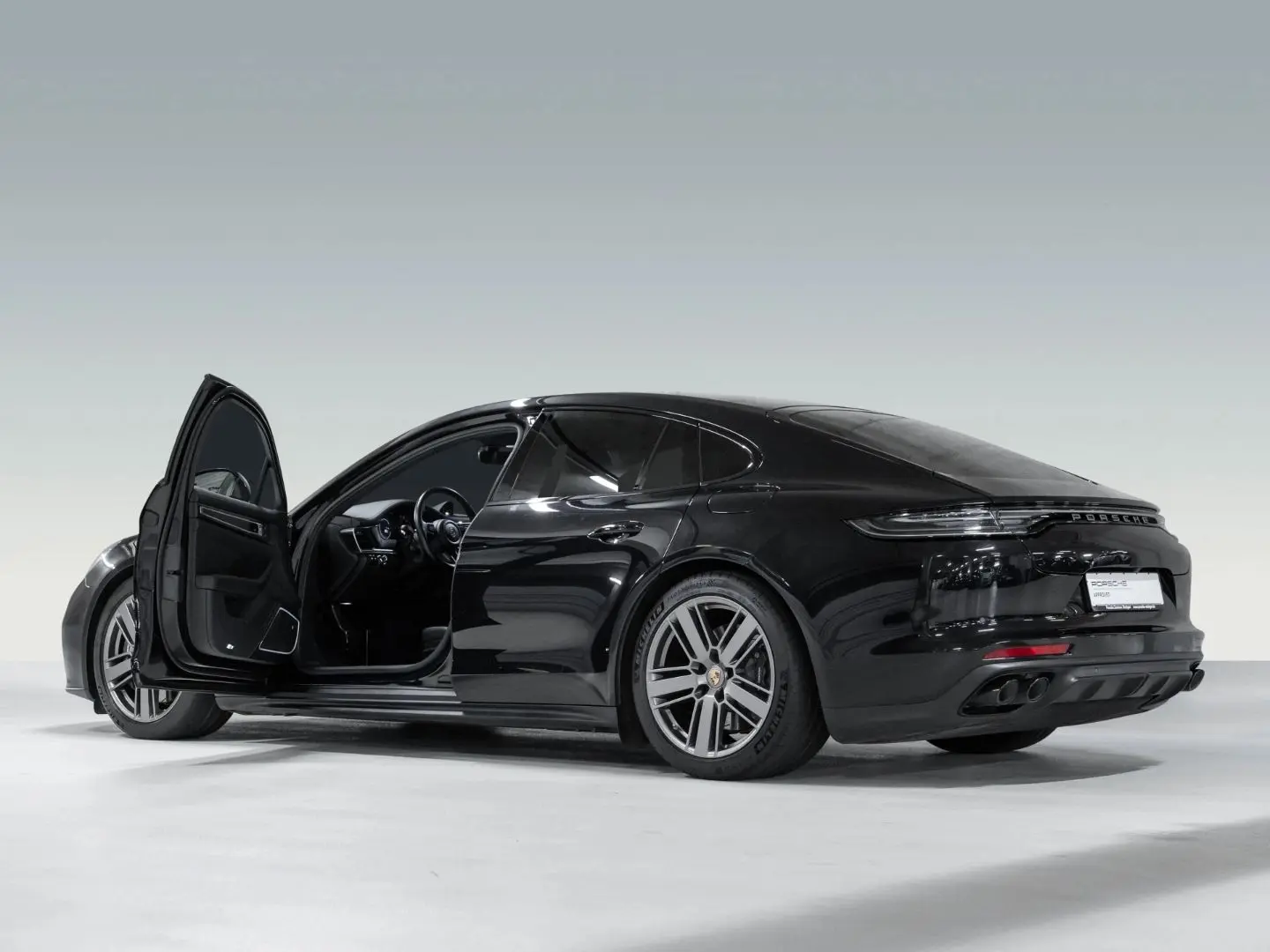 Panamera 4 E-Hybrid Platinum Edition HeadUp
