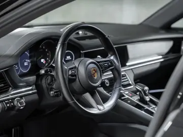 Panamera 4 E-Hybrid Platinum Edition HeadUp