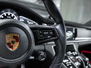 Panamera 4 E-Hybrid Platinum Edition HeadUp