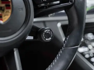 Panamera 4 E-Hybrid Platinum Edition HeadUp