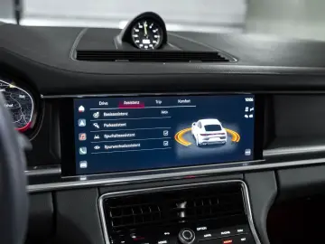 Panamera 4 E-Hybrid Platinum Edition HeadUp