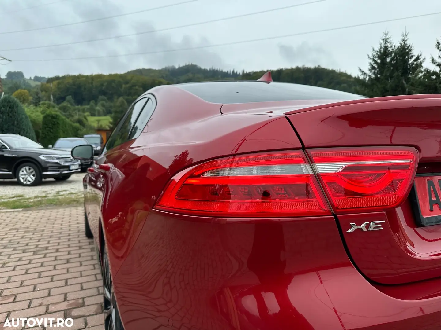 Jaguar XE RWD S