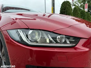 Jaguar XE RWD S