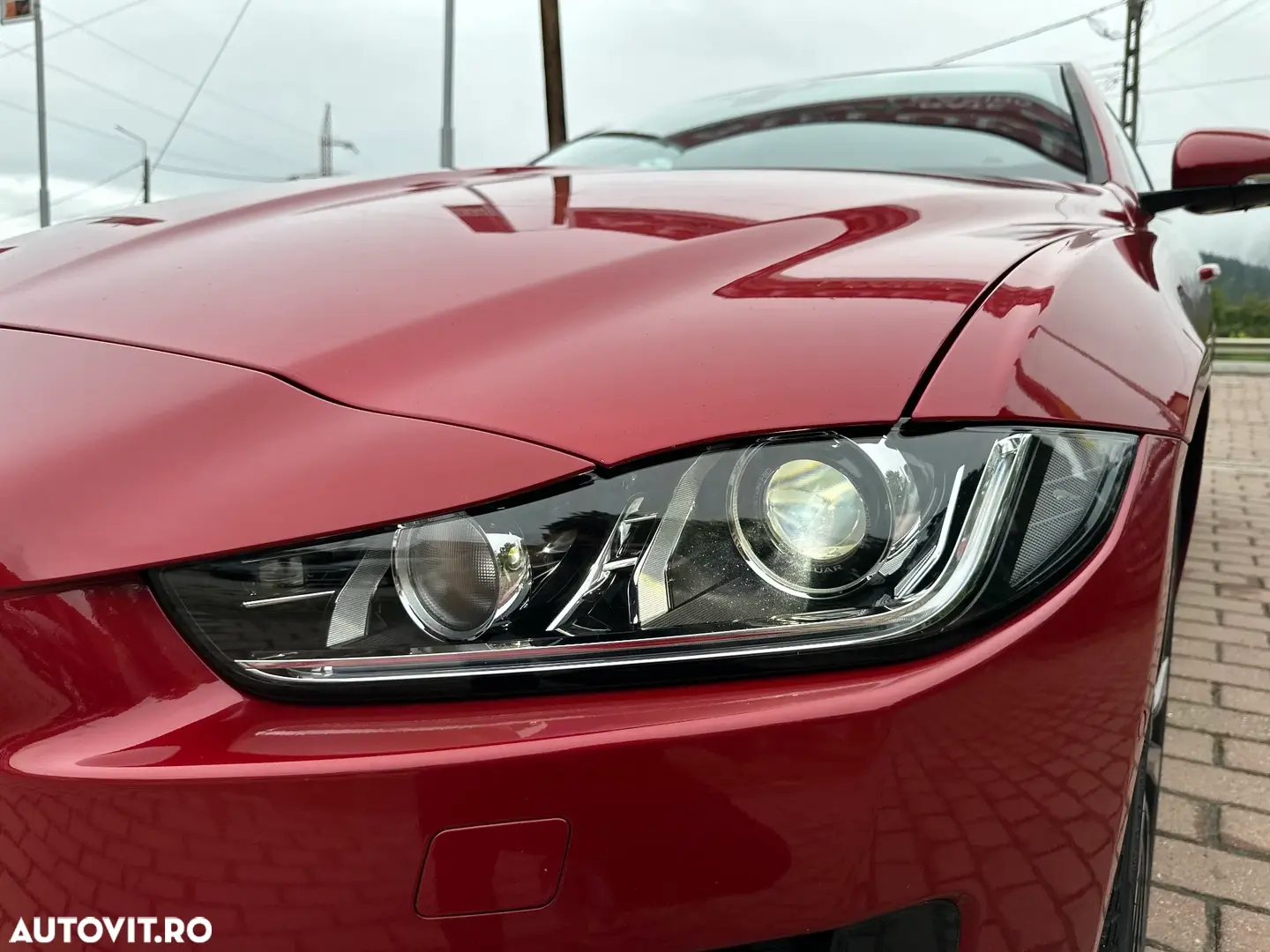 Jaguar XE RWD S
