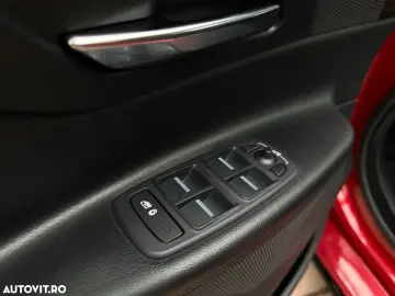 Jaguar XE RWD S