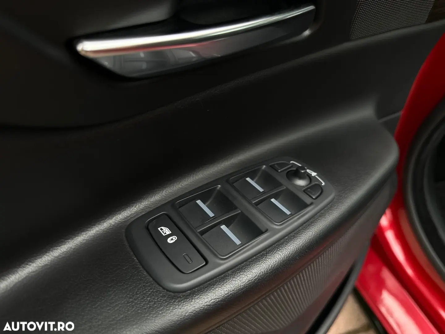 Jaguar XE RWD S