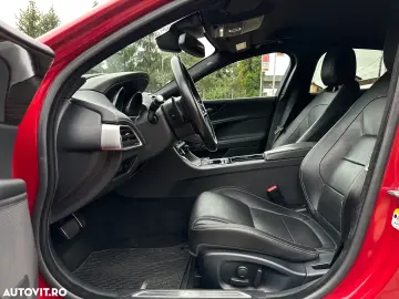 Jaguar XE RWD S