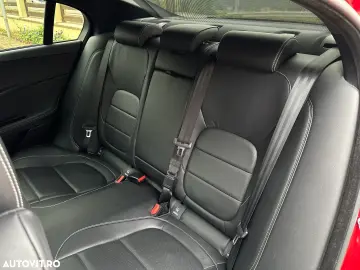 Jaguar XE RWD S