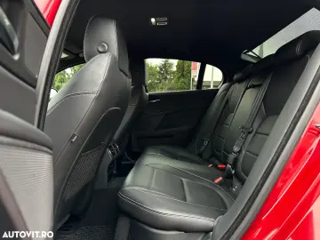 Jaguar XE RWD S