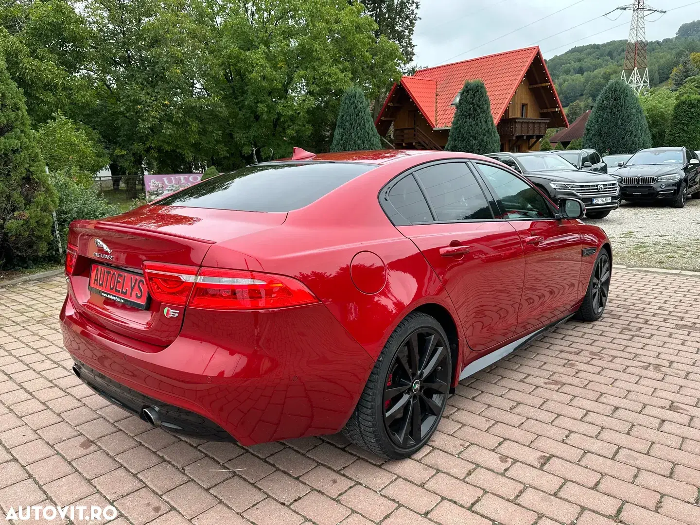 Jaguar XE RWD S