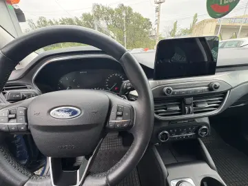 Ford Focus 1.5 EcoBlue Titanium