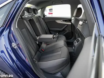 Audi A4 35 TFSI S tronic design