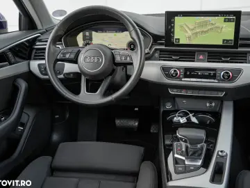 Audi A4 35 TFSI S tronic design