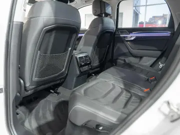 Volkswagen Touareg Elegance 4Motion 3.0 electric TSI eHybrid