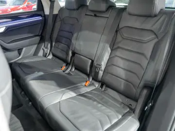 Volkswagen Touareg Elegance 4Motion 3.0 electric TSI eHybrid